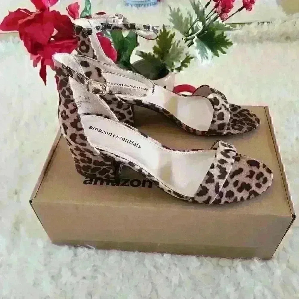 Essentials Women's Heeled Sandal